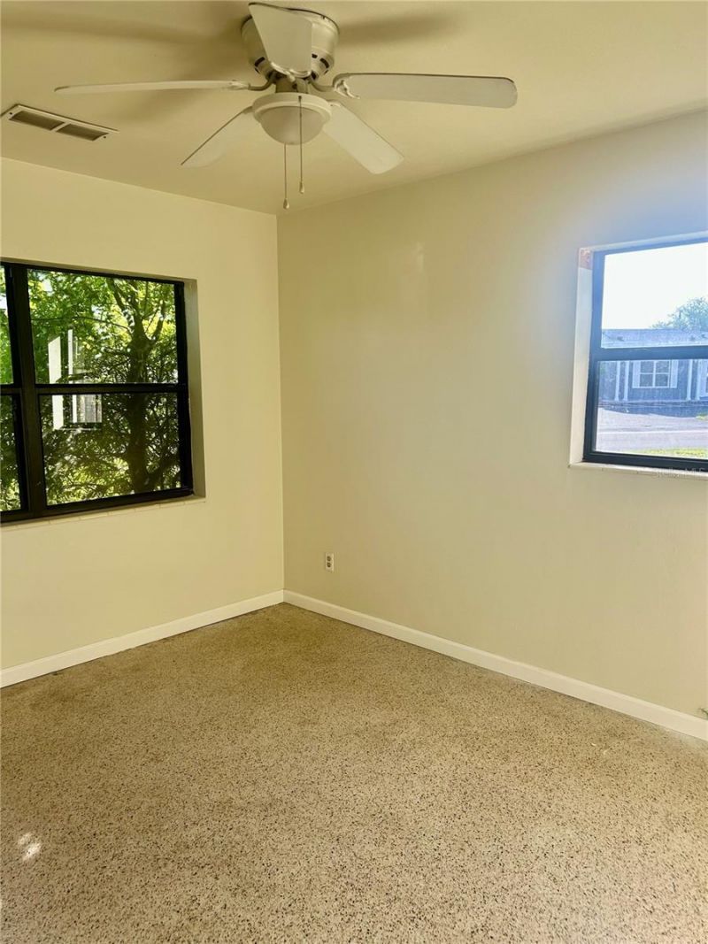 1200 63rd Avenue N, Saint Petersburg, FL 33702 Photo