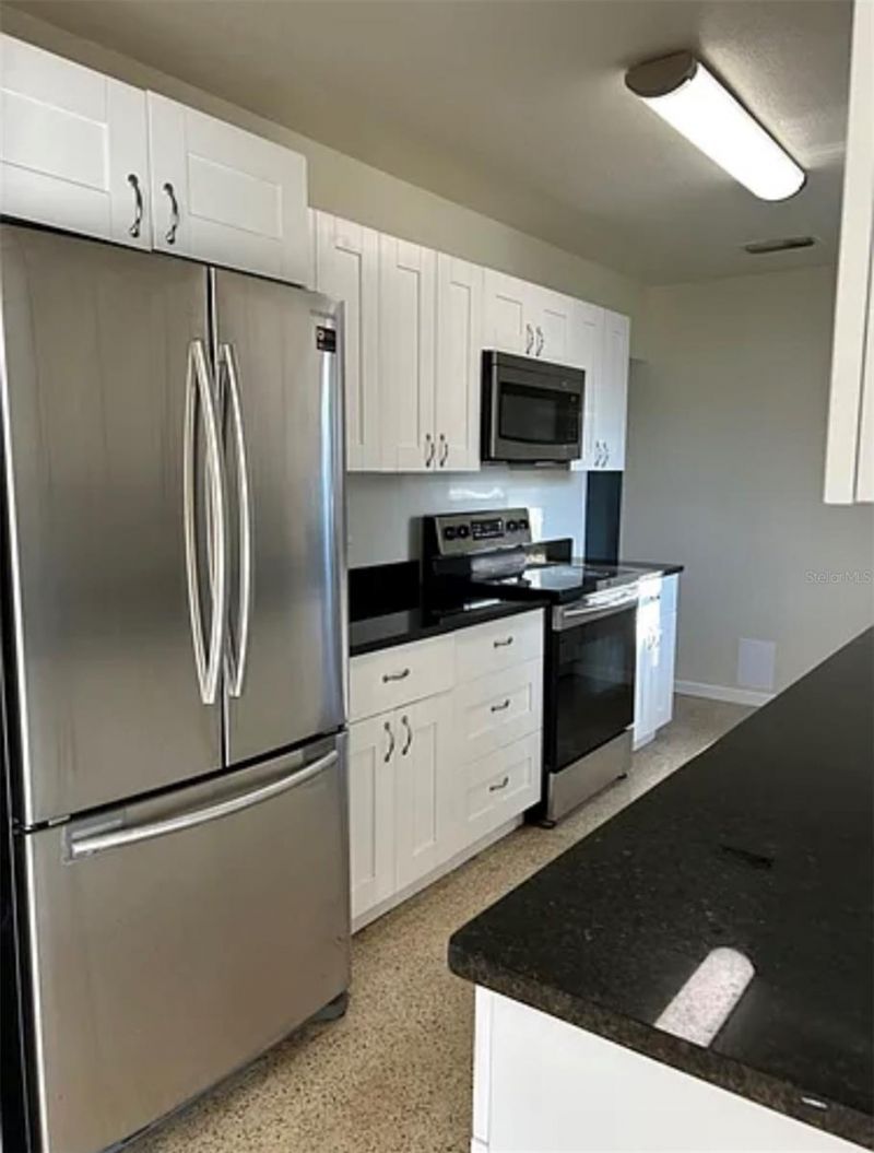 1200 63rd Avenue N, Saint Petersburg, FL 33702 Photo