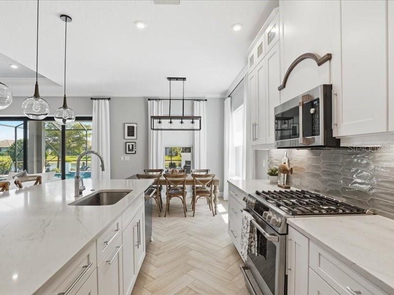 6243 Plateau Court , Bradenton, FL 34203 Photo