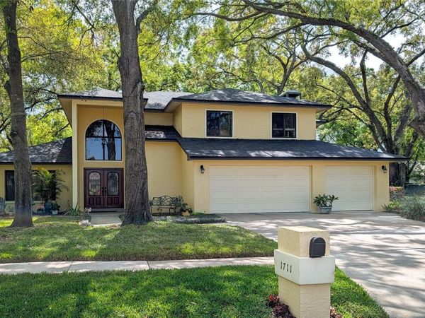 1711 MAGDALENE MANOR DRIVE, TAMPA, FL 33613