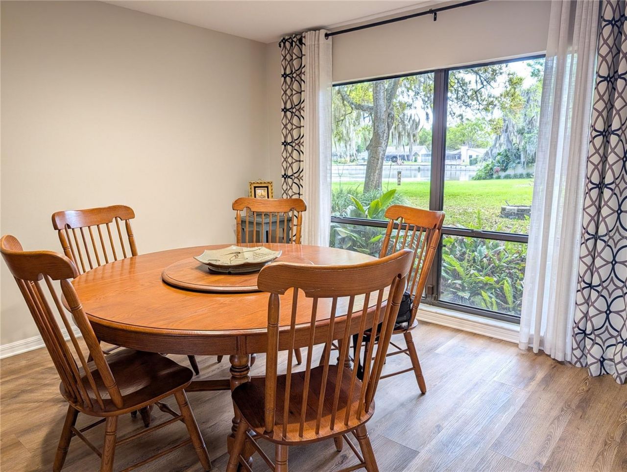 1711 Magdalene Manor Drive , Tampa, FL 33613 Photo