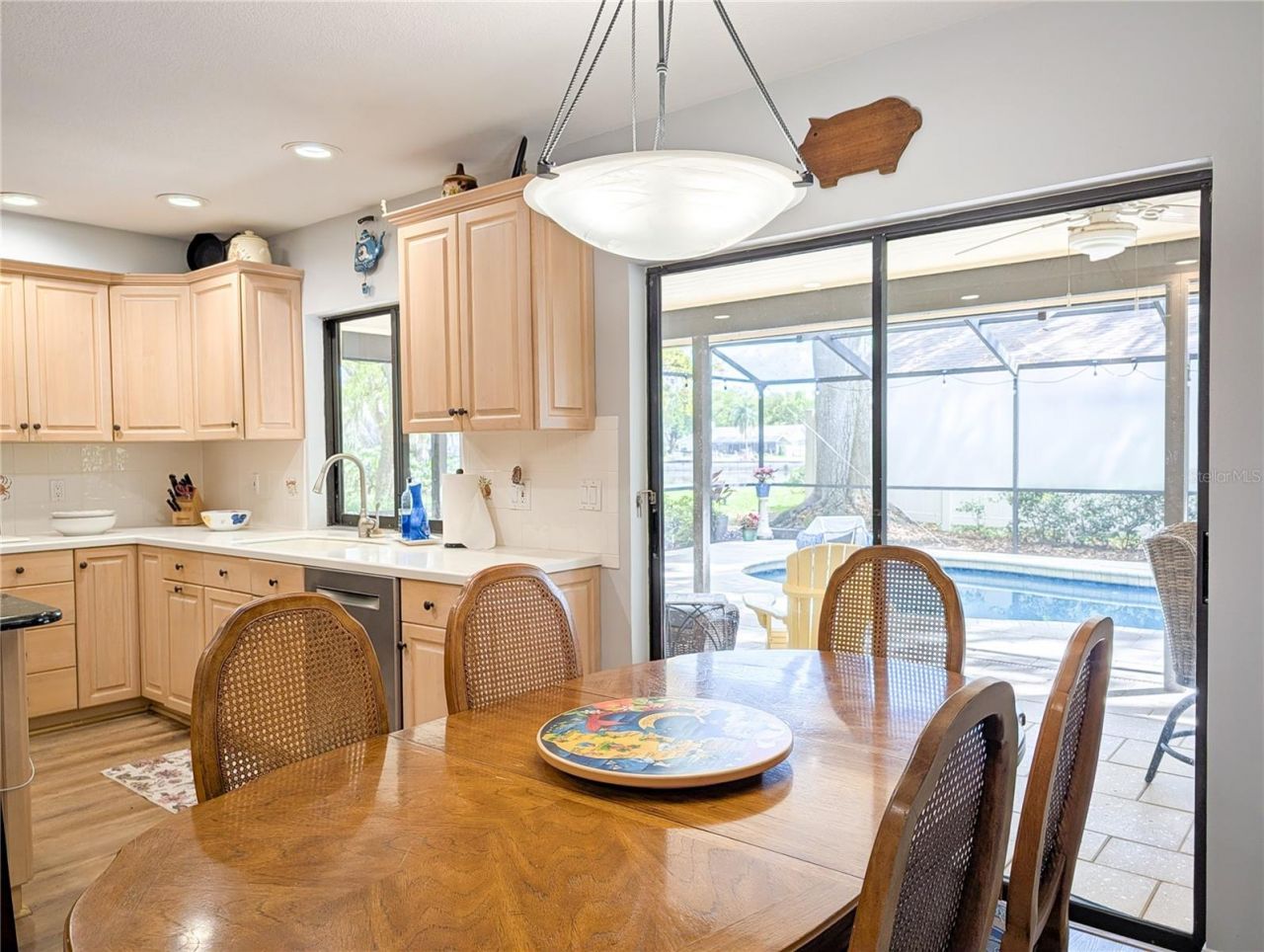 1711 Magdalene Manor Drive , Tampa, FL 33613 Photo