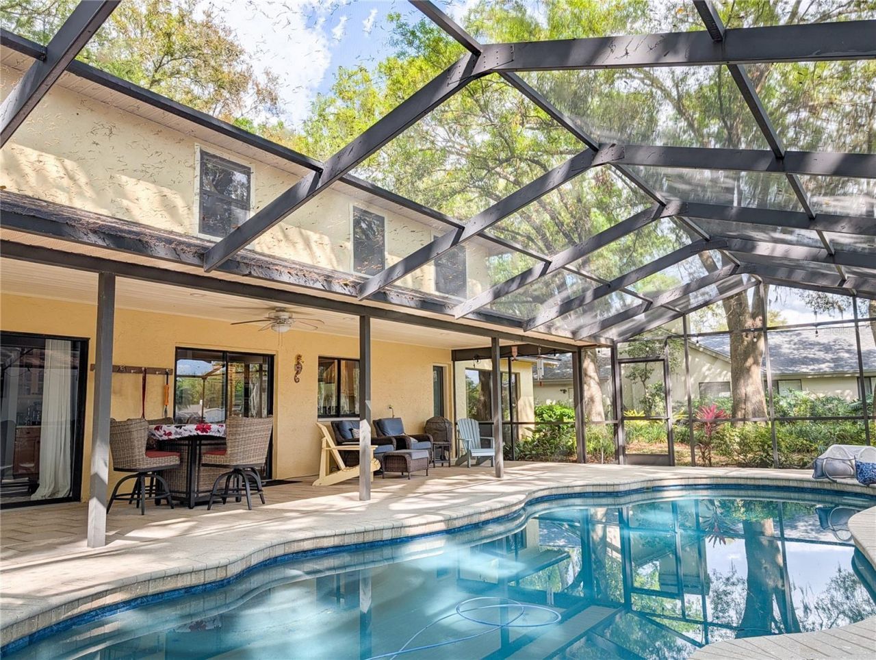 1711 Magdalene Manor Drive , Tampa, FL 33613 Photo