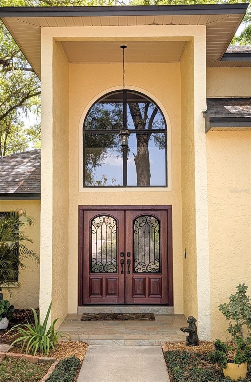 1711 Magdalene Manor Drive, Tampa, FL 33613 Photo