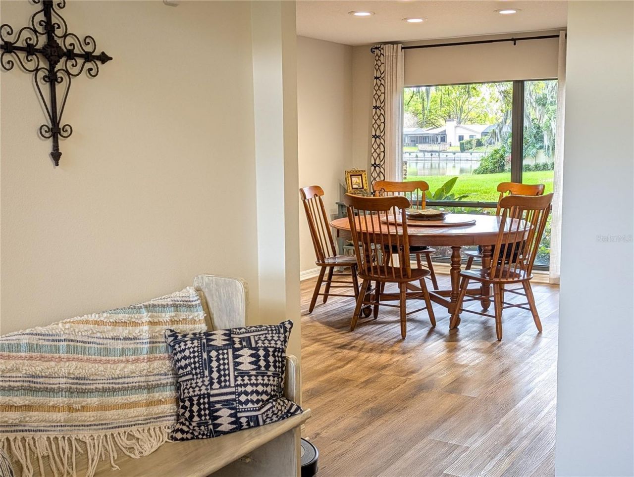 1711 Magdalene Manor Drive , Tampa, FL 33613 Photo