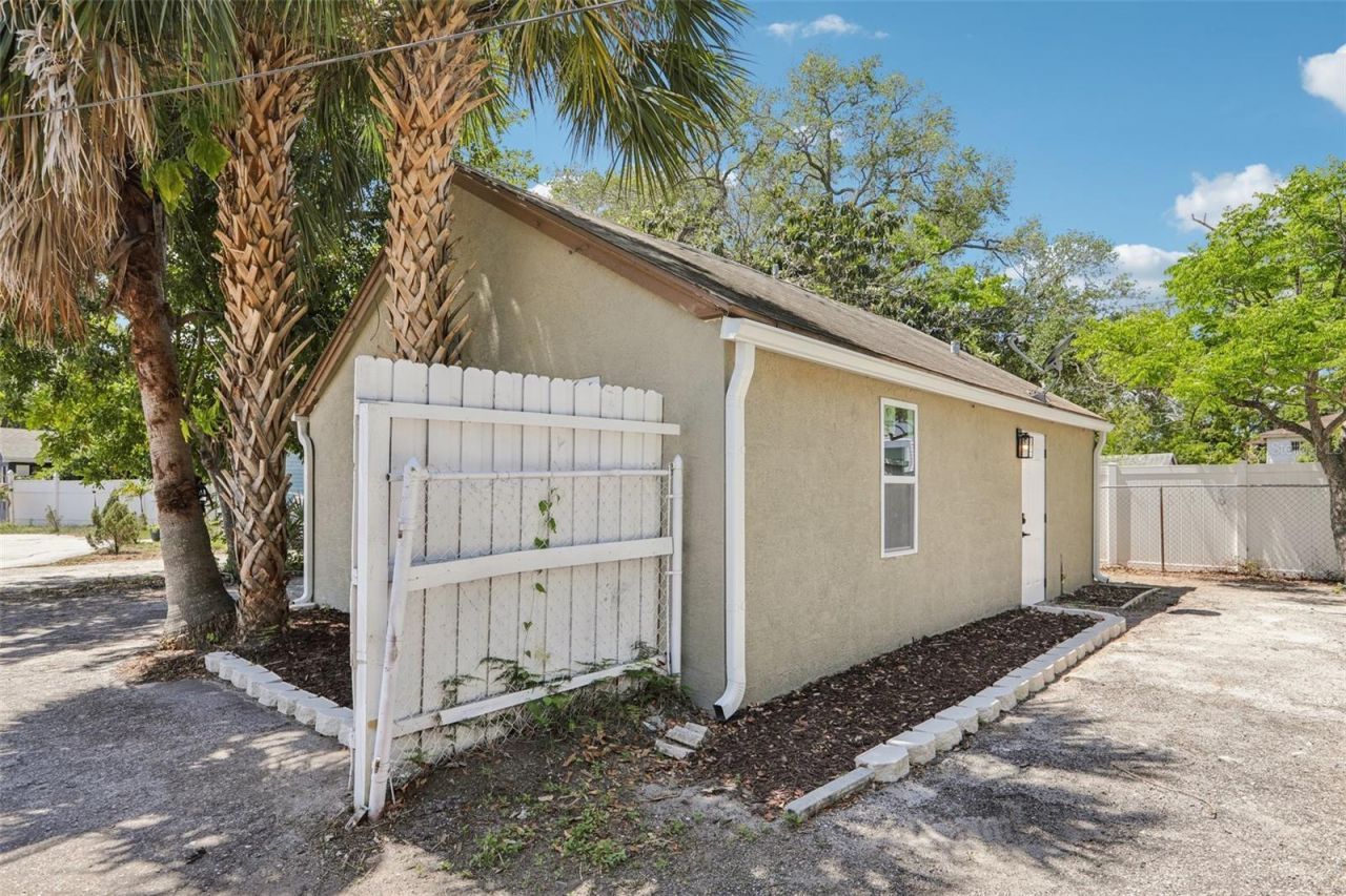 2800 13th Avenue N, Saint Petersburg, FL 33713 Photo
