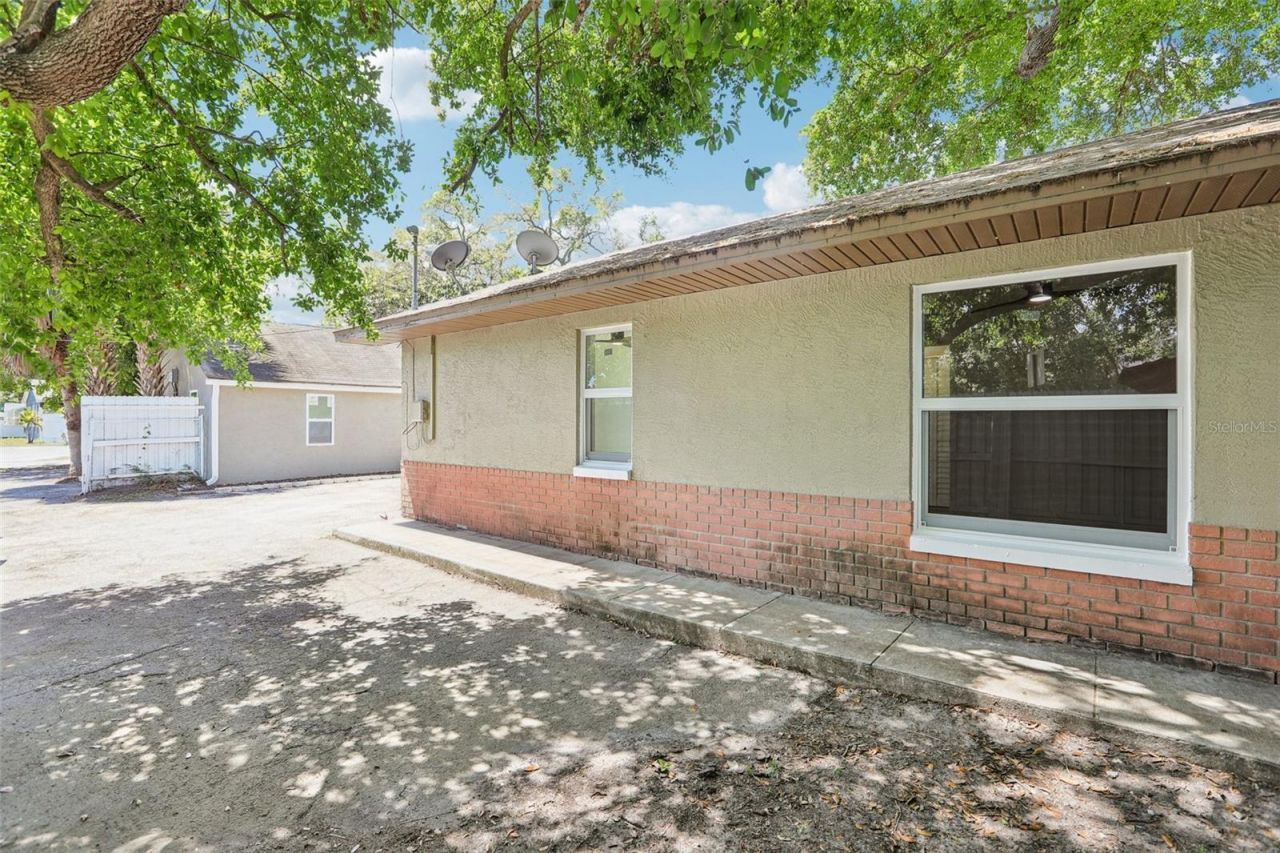 2800 13th Avenue N, Saint Petersburg, FL 33713 Photo