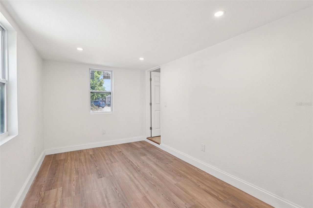 2800 13th Avenue N, Saint Petersburg, FL 33713 Photo