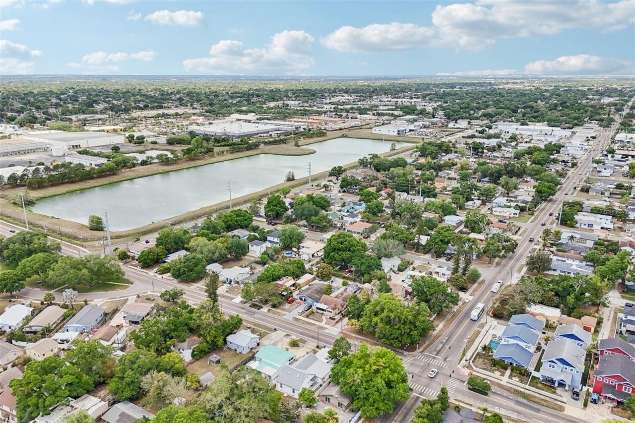 2800 13th Avenue N, Saint Petersburg, FL 33713 Photo