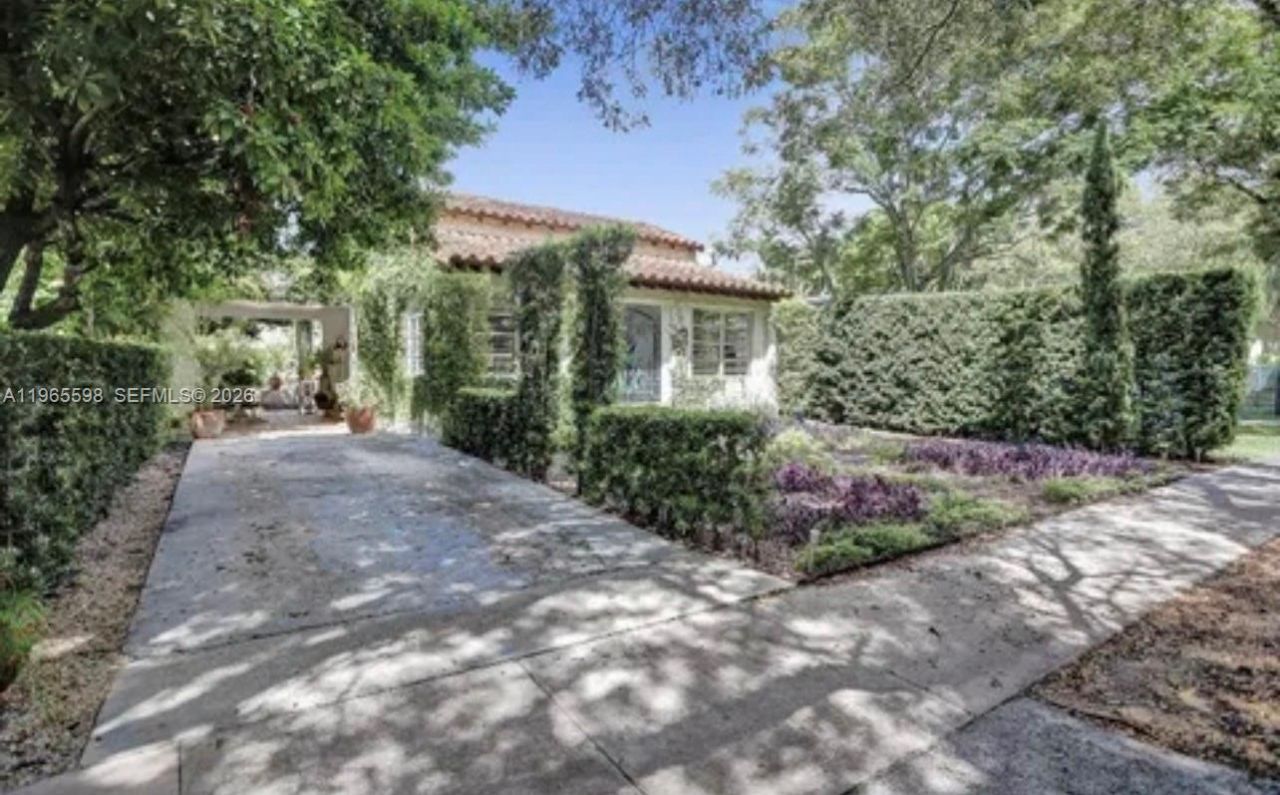 1107 Alhambra Cir , Coral Gables, FL 33134 Photo