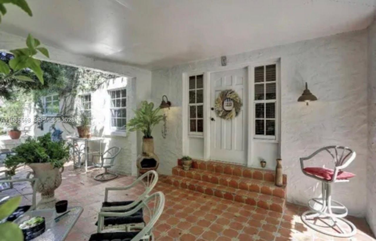 1107 Alhambra Cir , Coral Gables, FL 33134 Photo