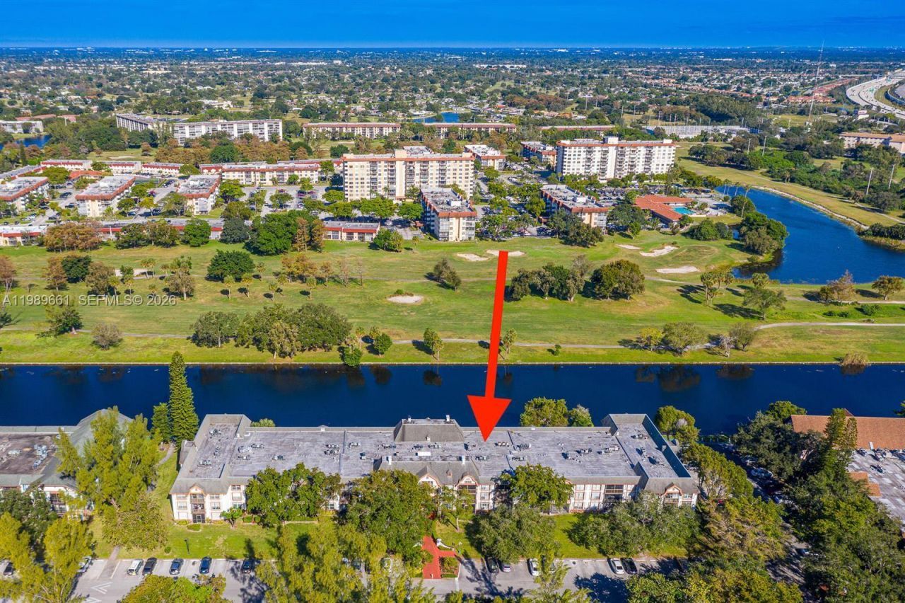 3740 Inverrary Dr , Unit 1T, Lauderhill, FL 33319 Photo