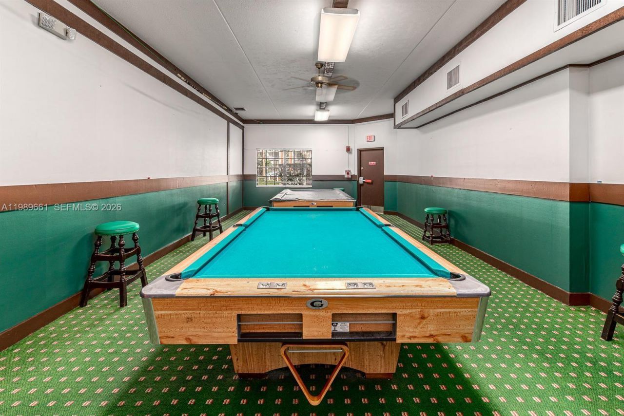 3740 Inverrary Dr , Unit 1T, Lauderhill, FL 33319 Photo