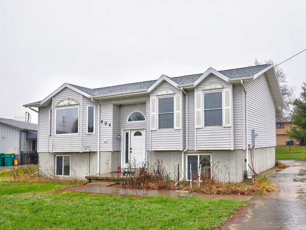 604 Northview Drive , Dallas Center, IA 50063