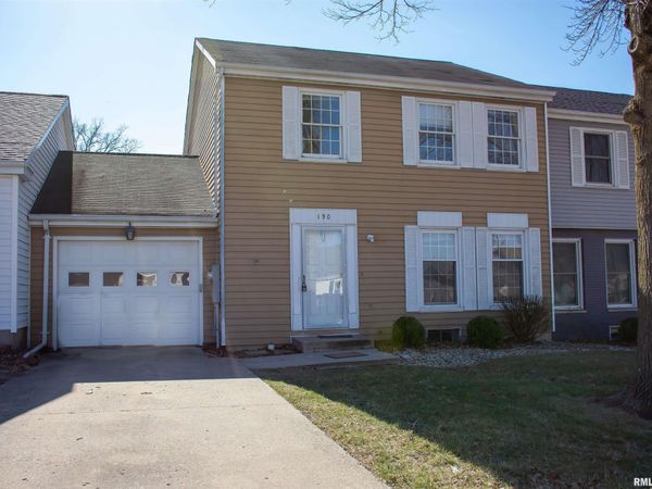 190 ARLINGTON Drive, Macomb, IL 61455
