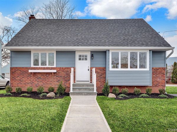 89 Sherman Avenue , Bethpage, NY 11714