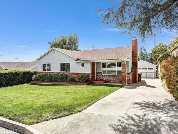 3338 Paraiso Way, La Crescenta, CA 91214