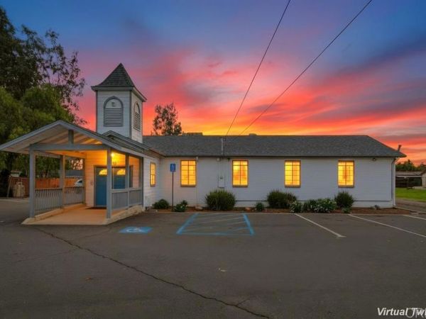 530 11th Street, Ramona, CA 92065