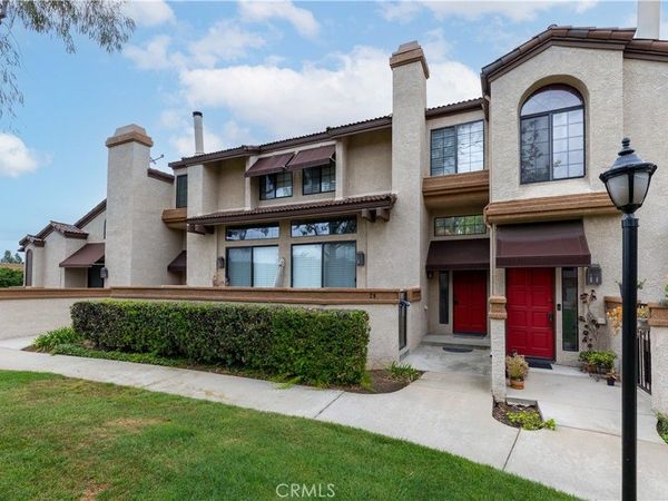 29 Goldstar, Pomona, CA 91766