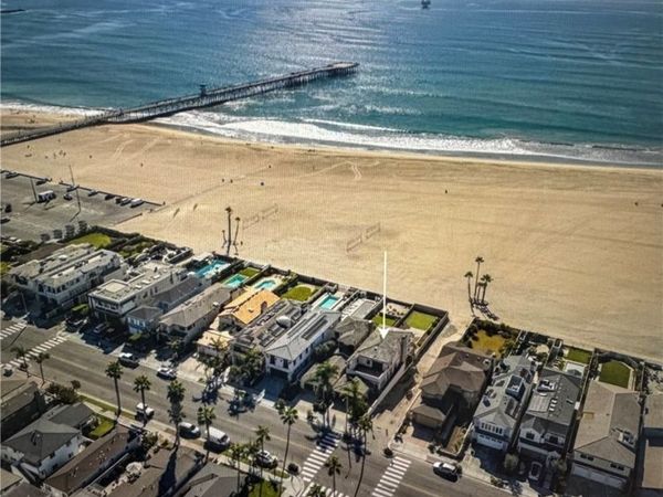 600 Ocean, Unit B, Seal Beach, CA 90740