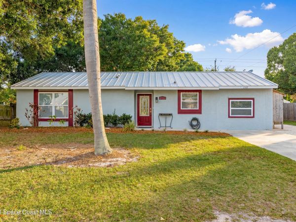 2255 15th Avenue SW , Vero Beach, FL 32962