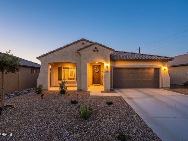 5218 S LINDENWOOD Circle, Mesa, AZ 85212