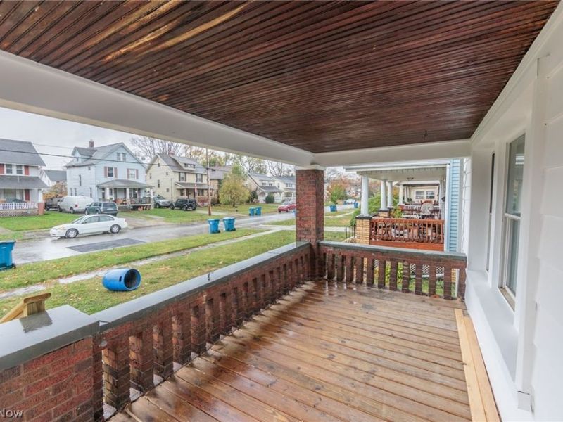 1038 W 11th Street, Lorain, OH 44052 Photo 4