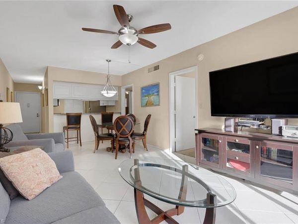 61 Greenbrier ST, Unit 7-105, MARCO ISLAND, FL 34145