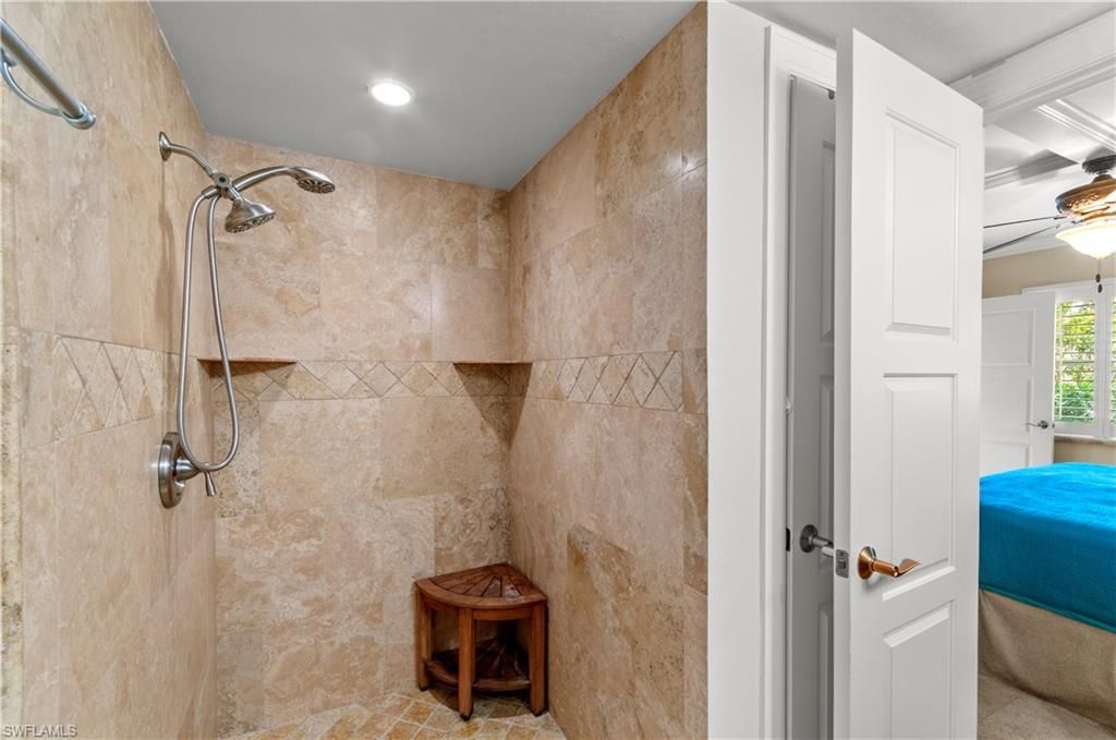 414 Broad Ave S, Unit H414, Naples, FL 34102 Photo