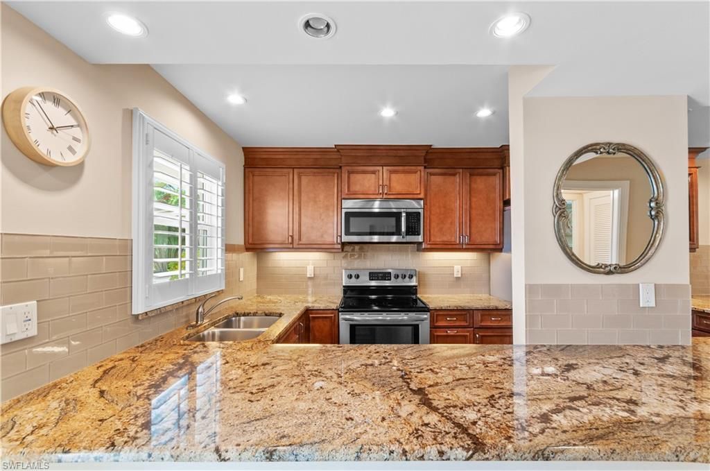 414 Broad Ave S, Unit H414, Naples, FL 34102 Photo