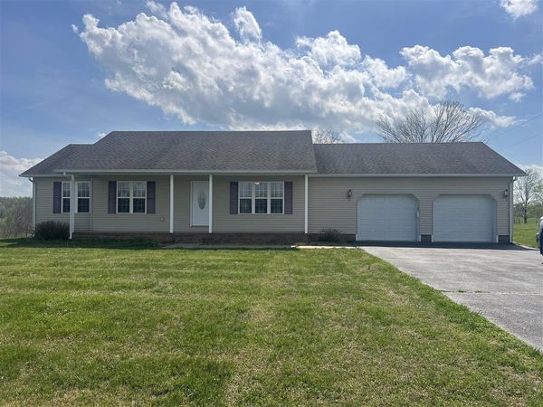 1511 Harrison School Road , Scottsville, KY 42164