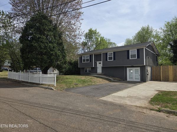 4916 Lancer Drive, Knoxville, TN 37921