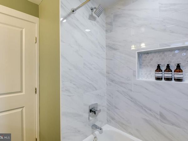 3405 LAUREL AVENUE , LANDOVER, MD 20785