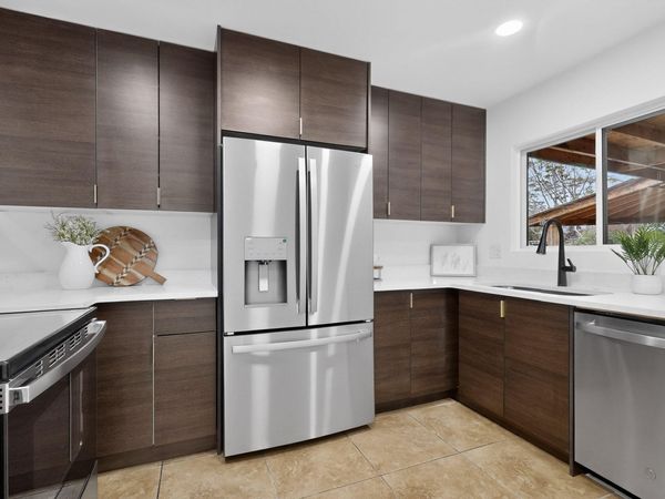 2221 Frederick Place NW, Albuquerque, NM 87104