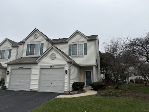 2578 ARCADIA Circle , Naperville, IL 60540