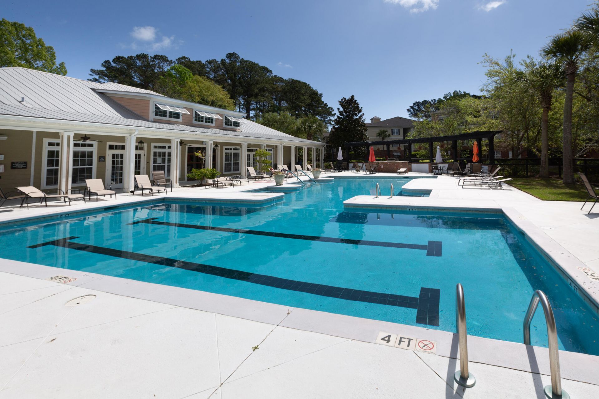 1307 Basildon Road Photo 39