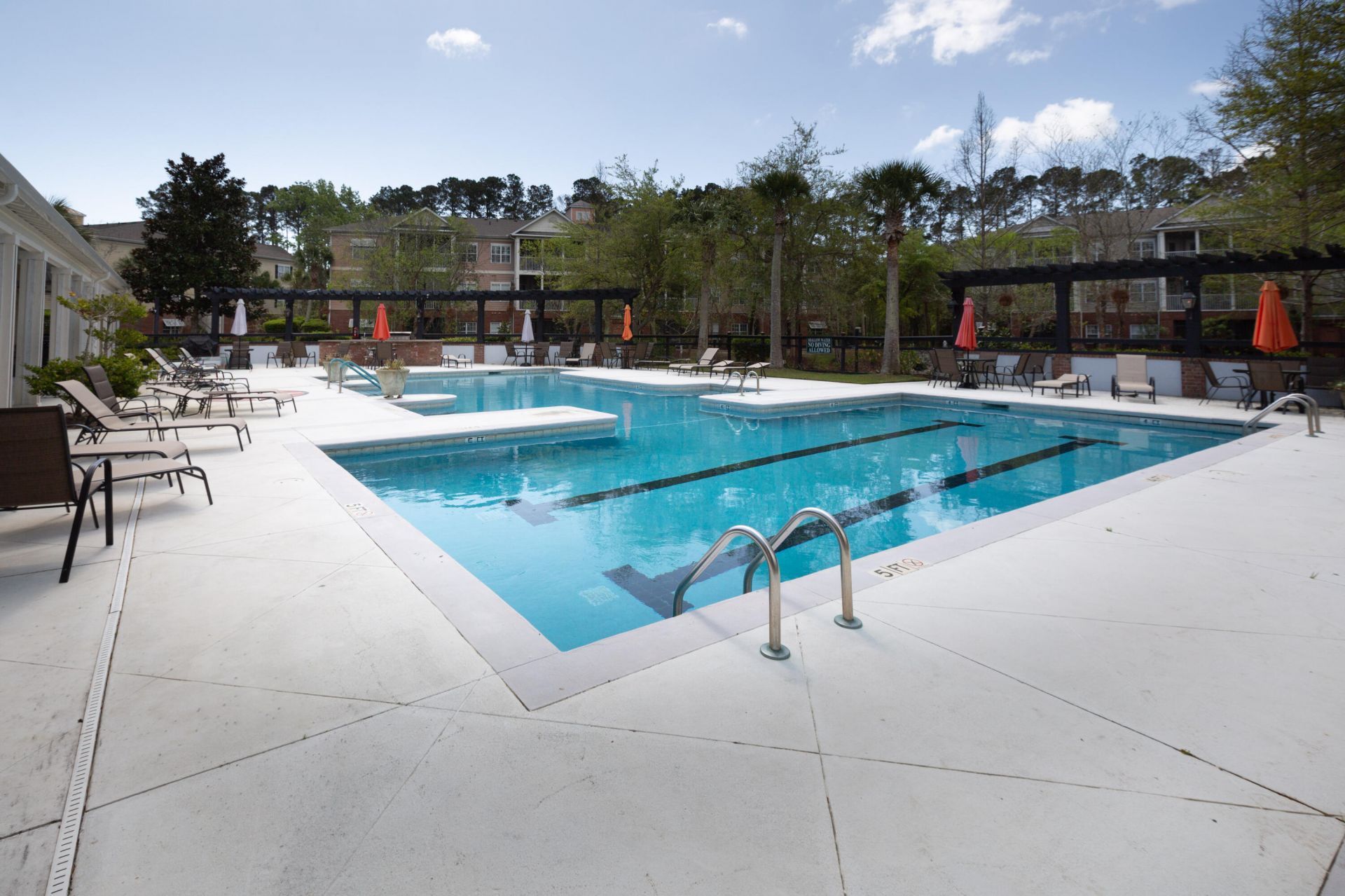 1307 Basildon Road Photo 40