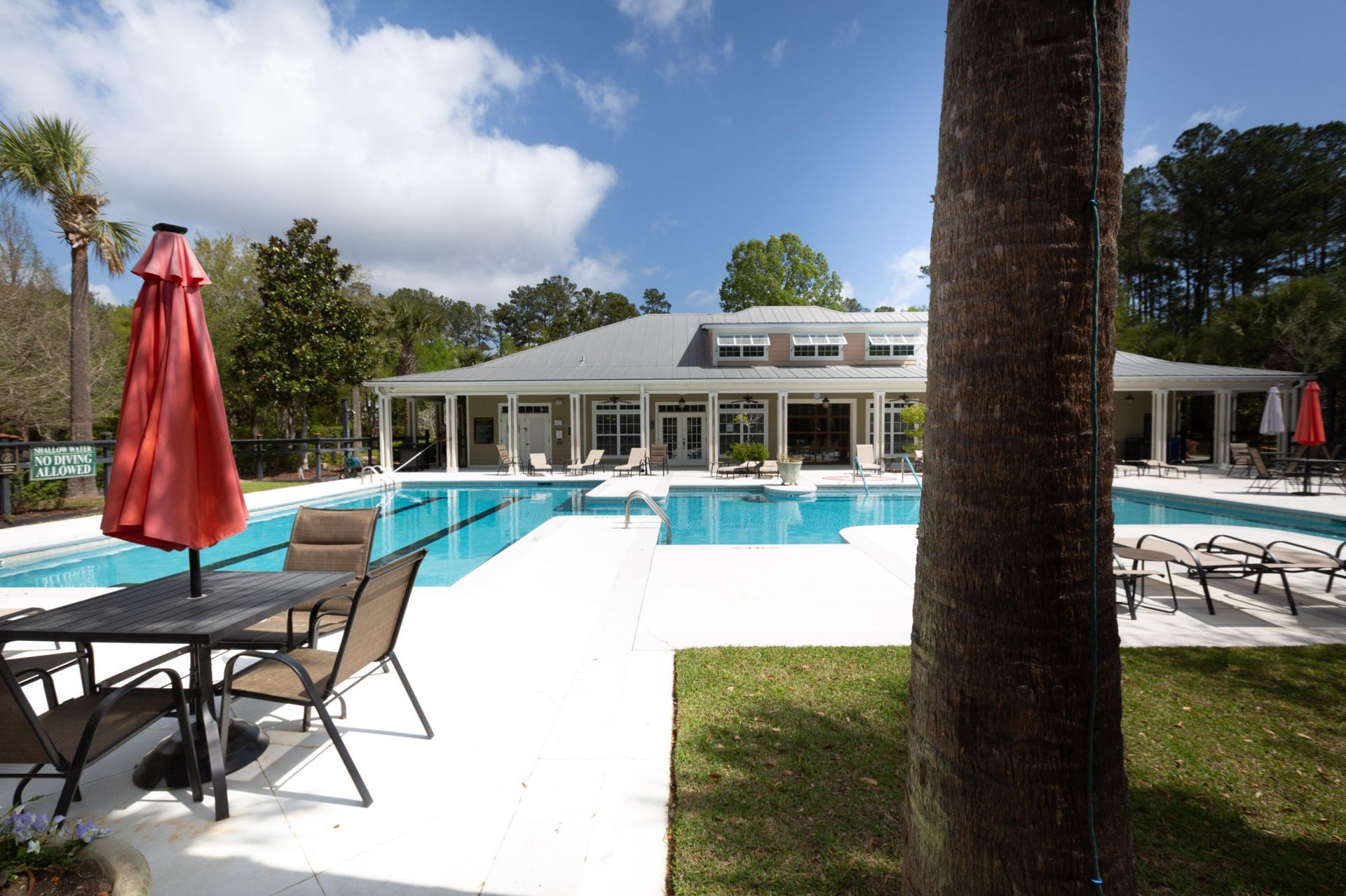 1307 Basildon Road Photo 42