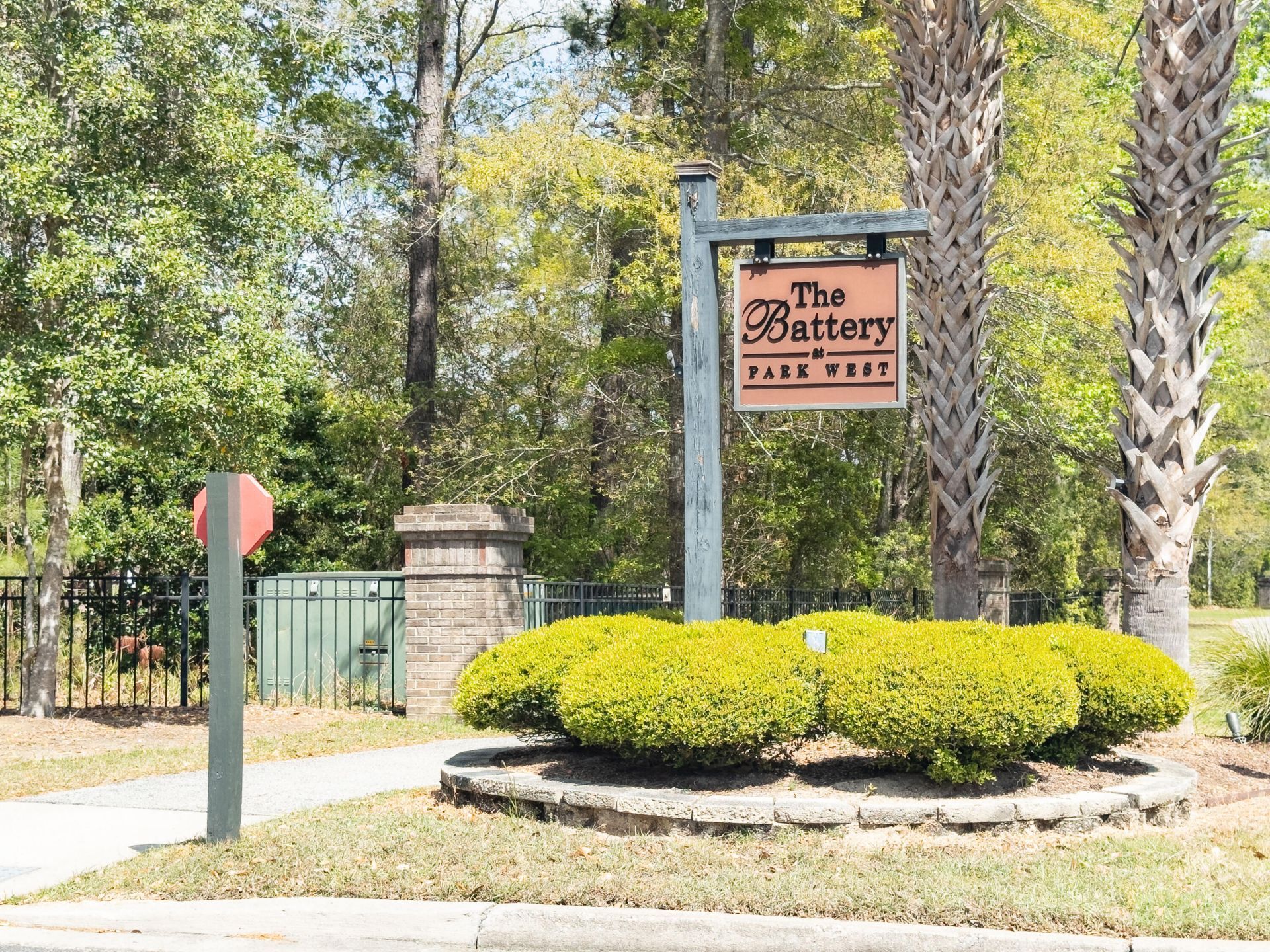 1307 Basildon Road Photo 46