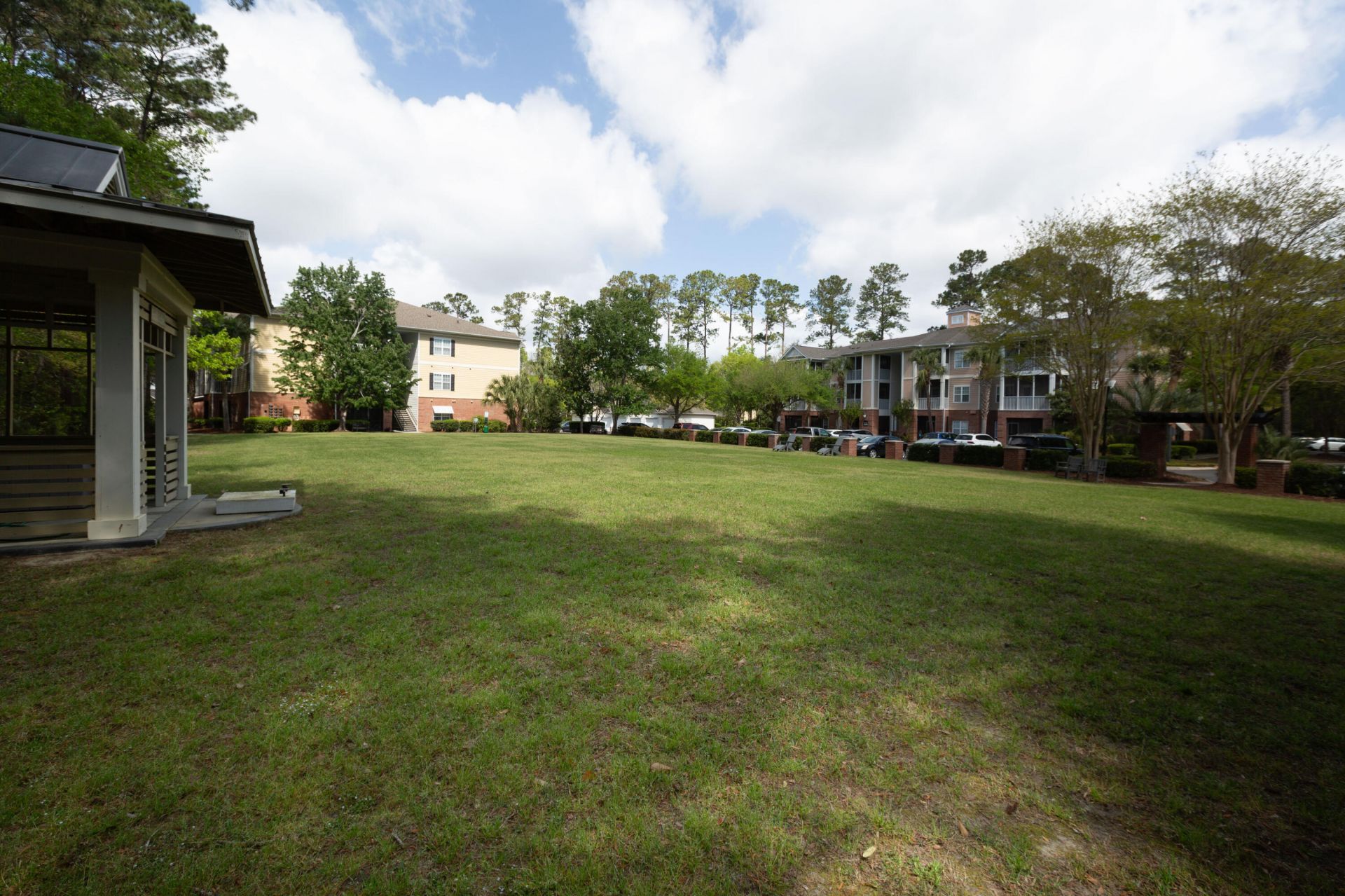 1307 Basildon Road Photo 48