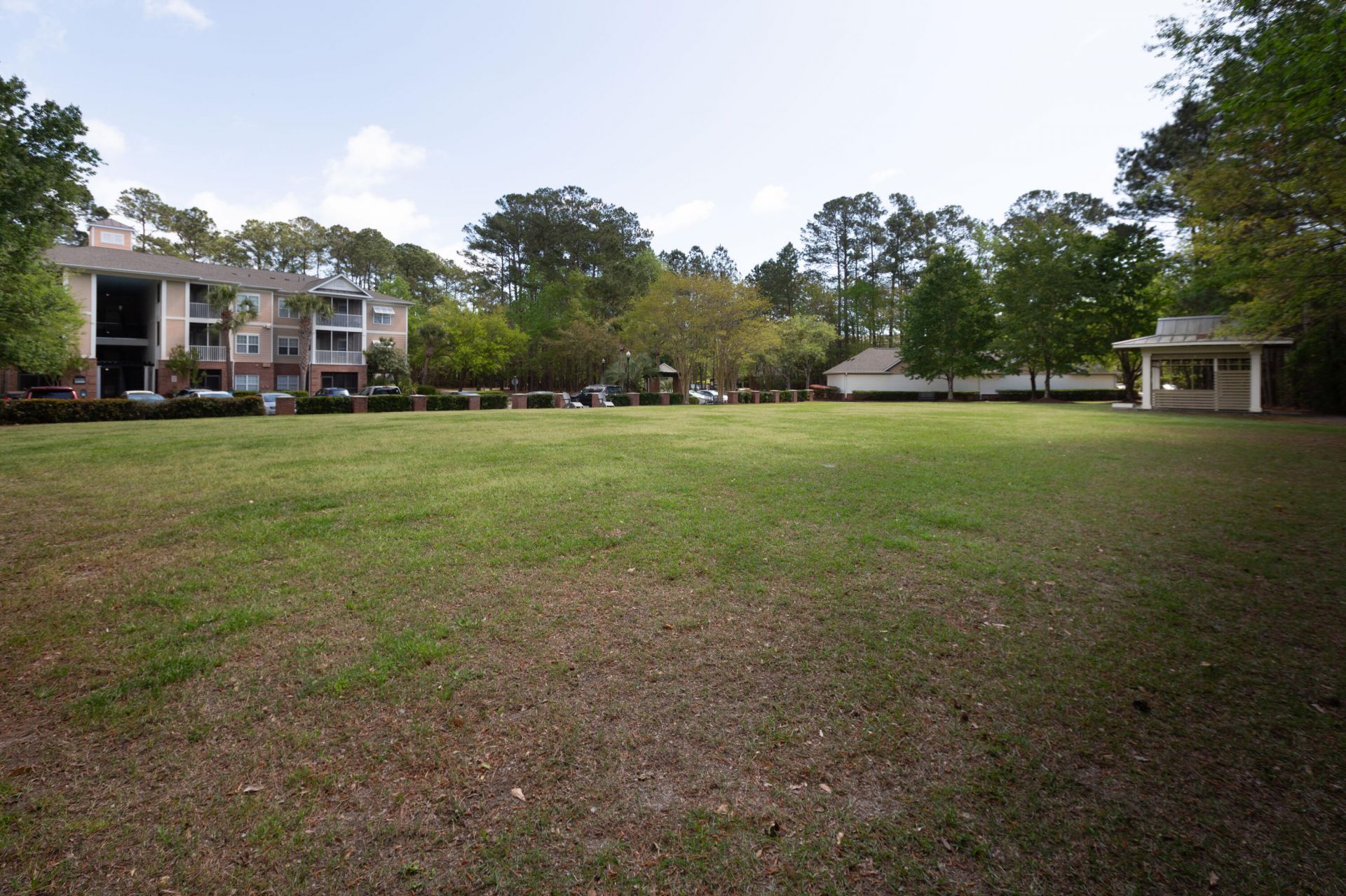 1307 Basildon Road Photo 49