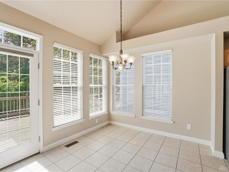 1800 Olde Haley Drive, Centerville, OH 45458 Photo 14