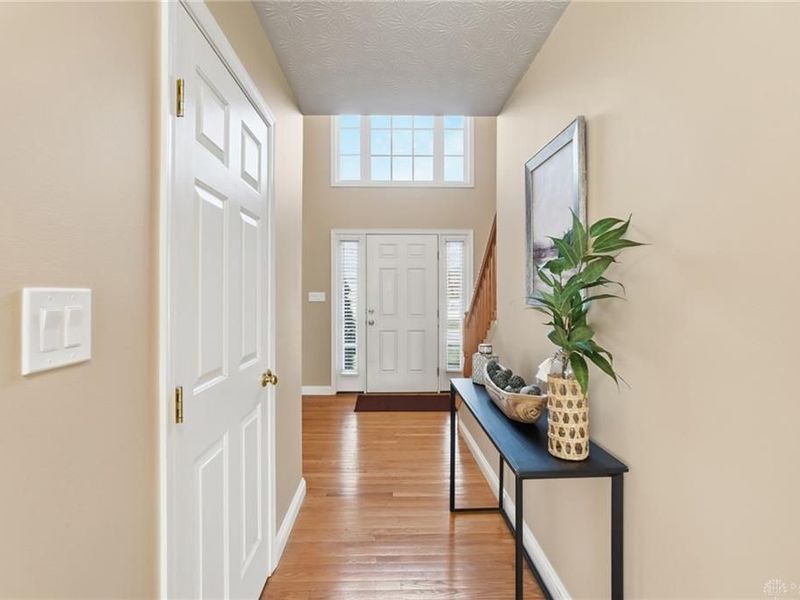1800 Olde Haley Drive, Centerville, OH 45458 Photo 9