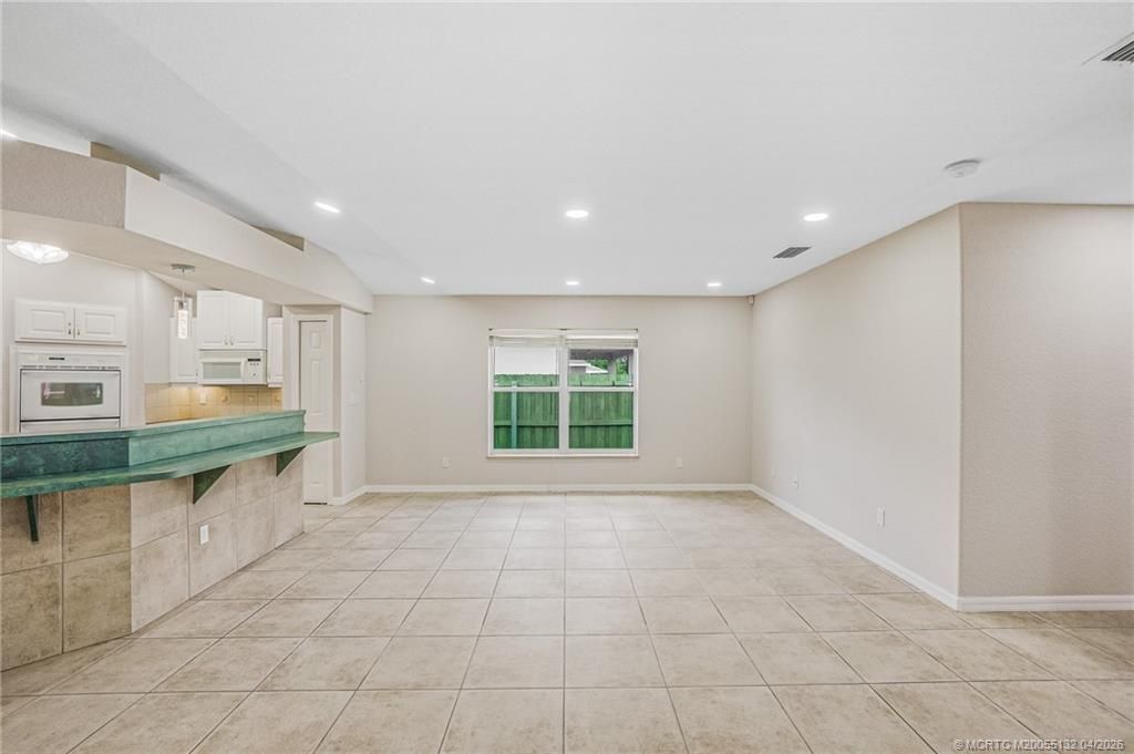 2149 SW Savage Boulevard, Port Saint Lucie, FL 34953 Photo