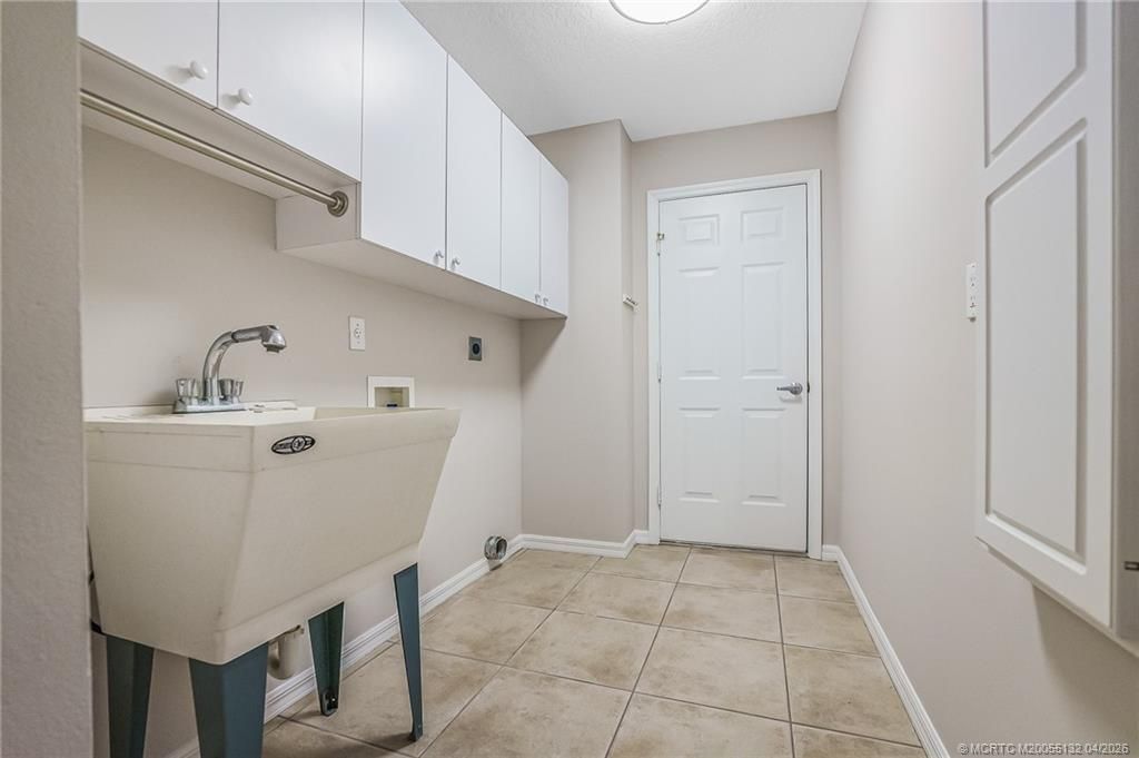 2149 SW Savage Boulevard, Port Saint Lucie, FL 34953 Photo