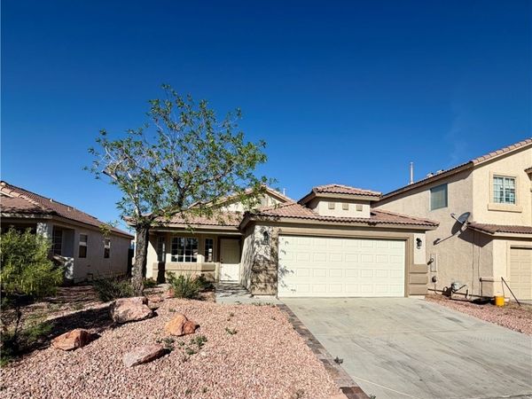 3813 Sorrowing Sparrow Court , North Las Vegas, NV 89032