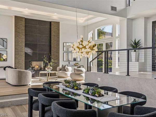 1704 Wincanton Drive , Las Vegas, NV 89134