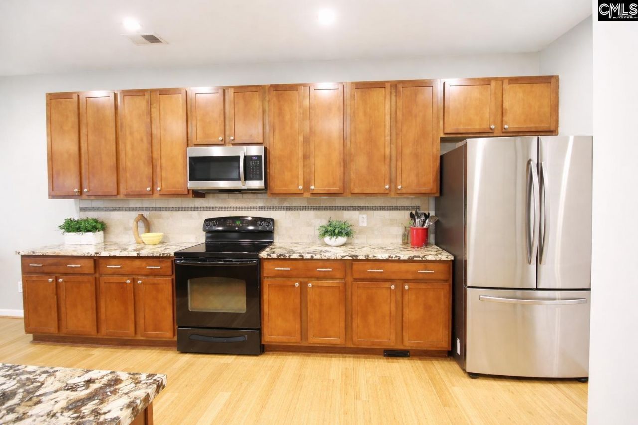 249 Allenbrooke Way Photo 6