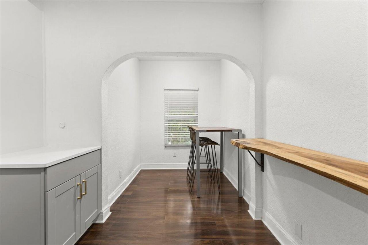 518 Biscayne Drive, Unit B, West Palm Beach, FL 33401 Photo