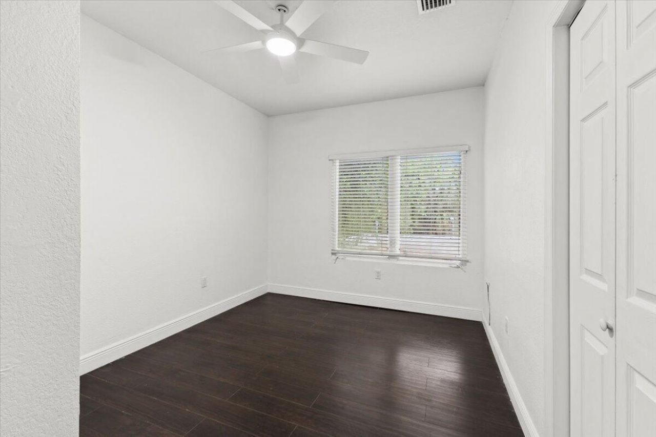 518 Biscayne Drive, Unit B, West Palm Beach, FL 33401 Photo